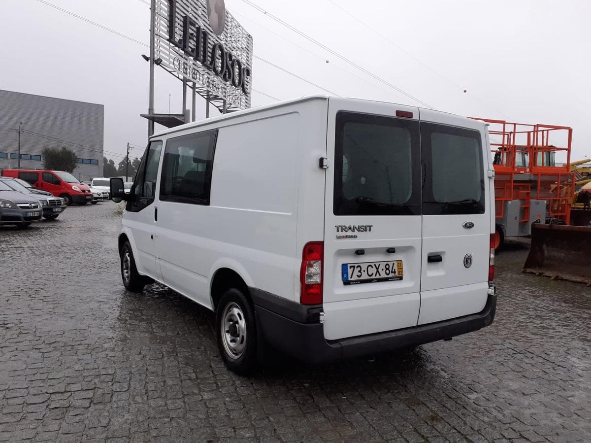 FORD TRANSIT — imagem 4
