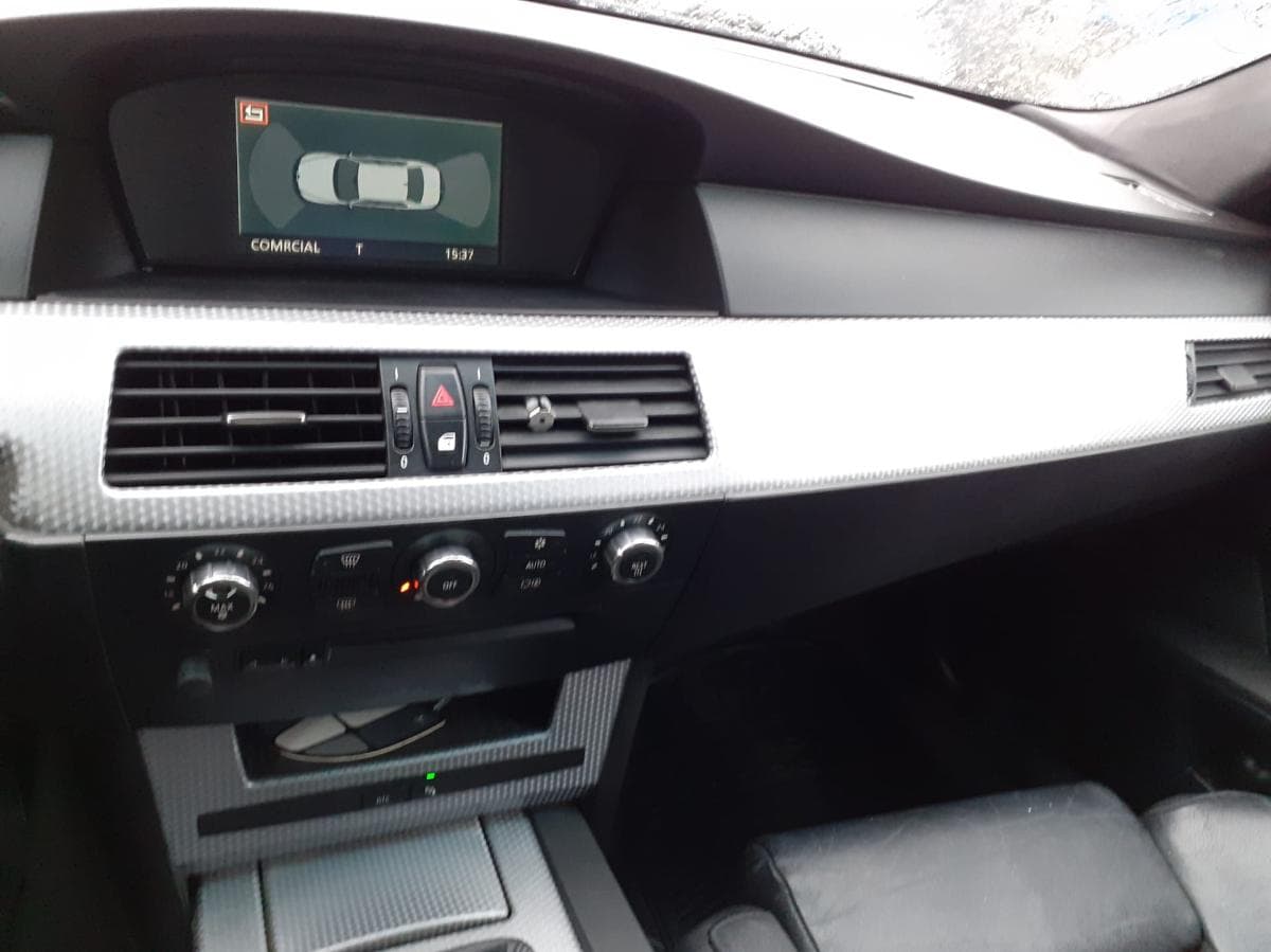BMW 520 D — image 12