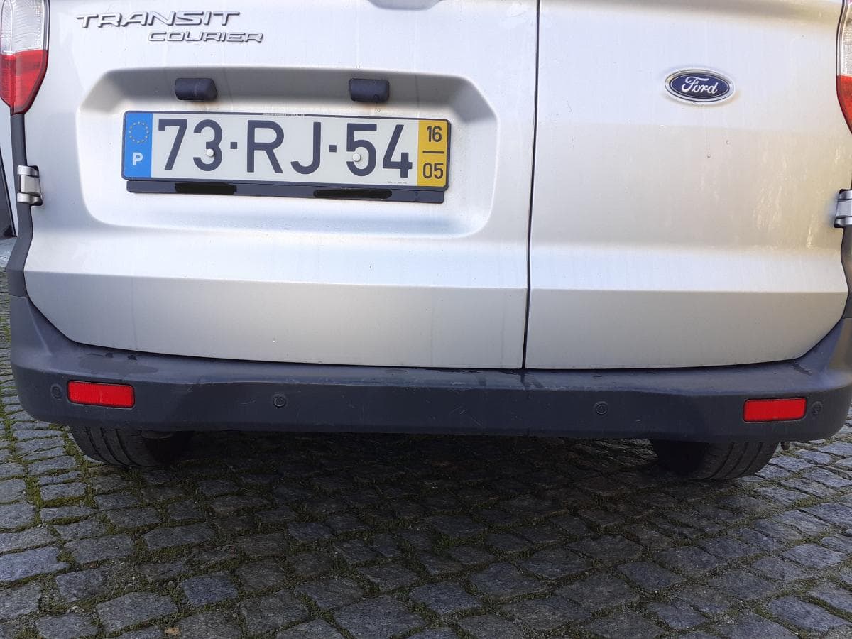 Ford Transit Courrier 1.6 TDCI — imagem 16