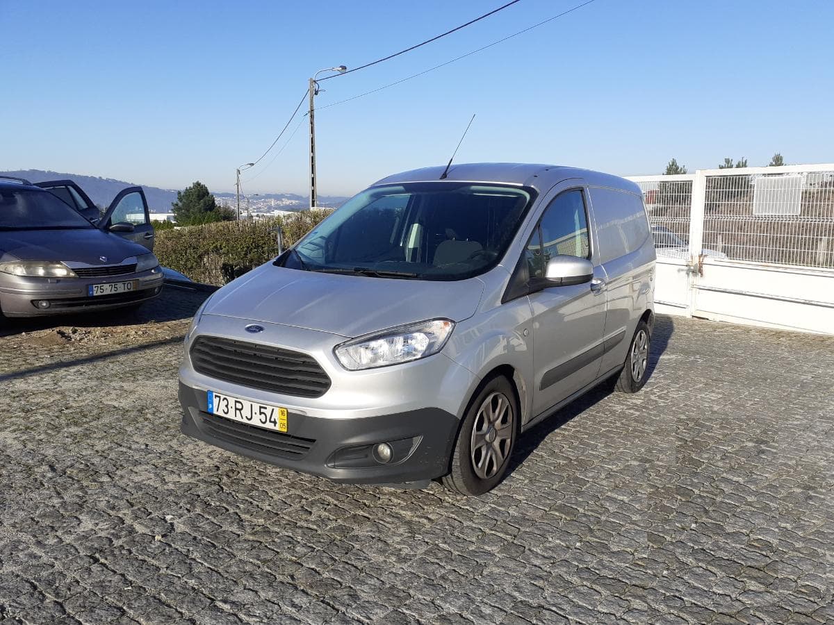 Ford Transit Courrier 1.6 TDCI — imagem 1