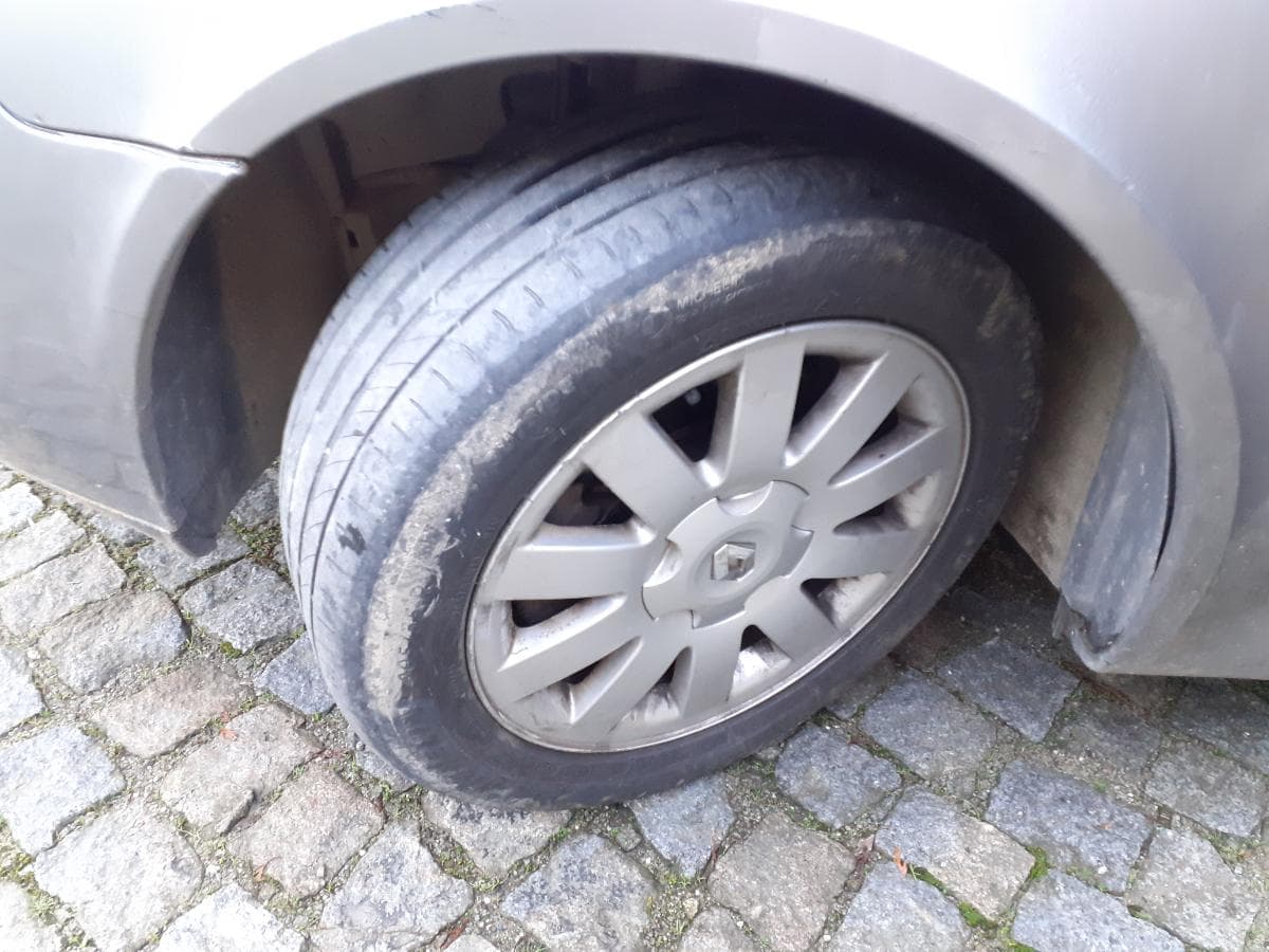 Renault Laguna 1.9 DCI — imagem 20