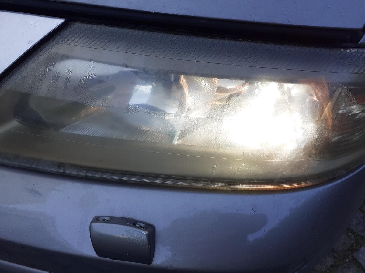 Renault Laguna 1.9 DCI — imagem 18
