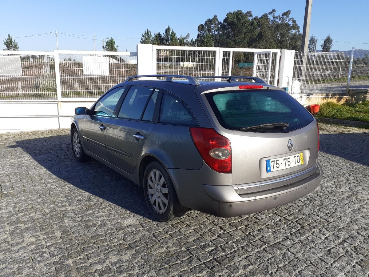 Renault Laguna 1.9 DCI — imagem 6