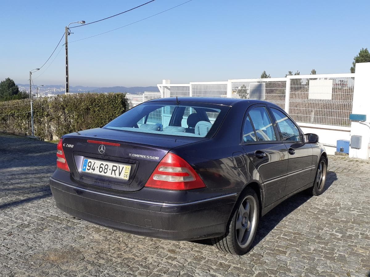 Mercedes-Benz C200 Kompressor — imagem 6