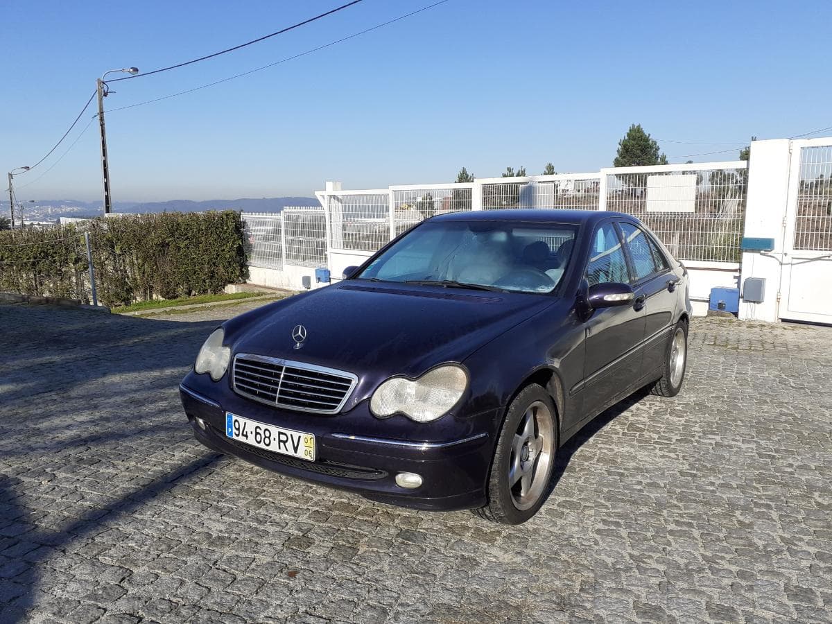 Mercedes-Benz C200 Kompressor — imagem 1