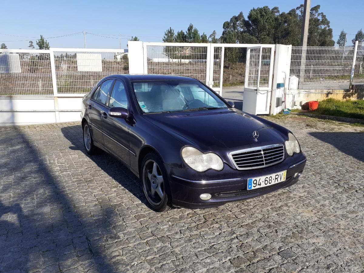 Mercedes-Benz C200 Kompressor — imagem 3