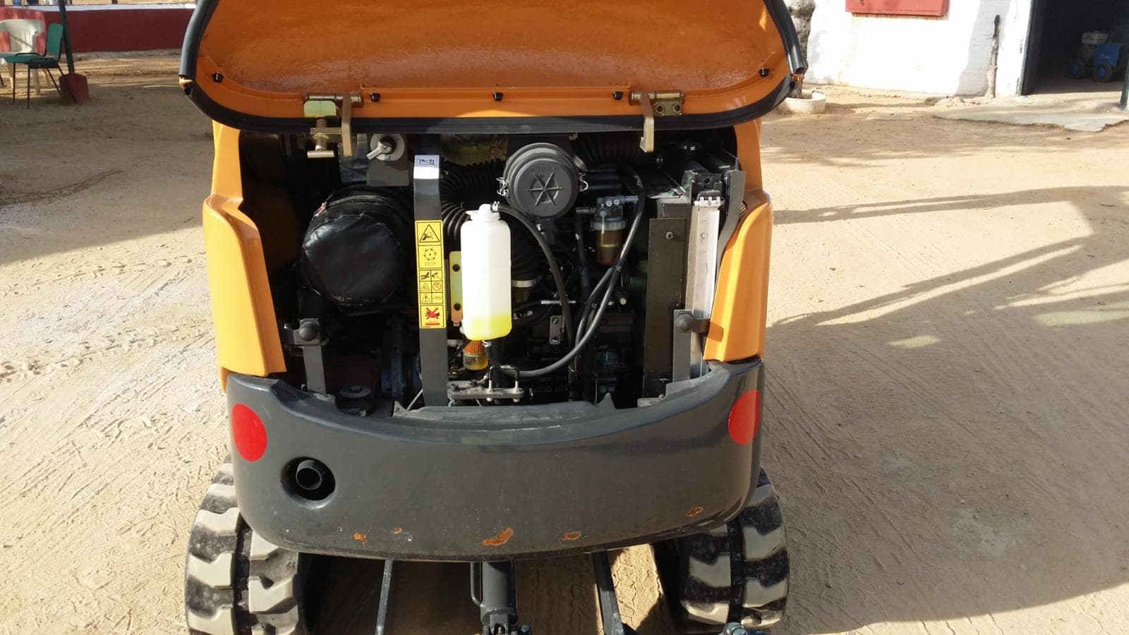 Miniexcavadora Case CX18C — image 8