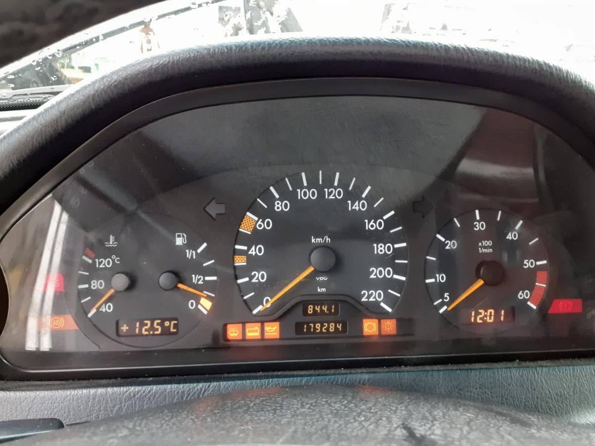 Mercedes-Benz C 220 — imagen 11