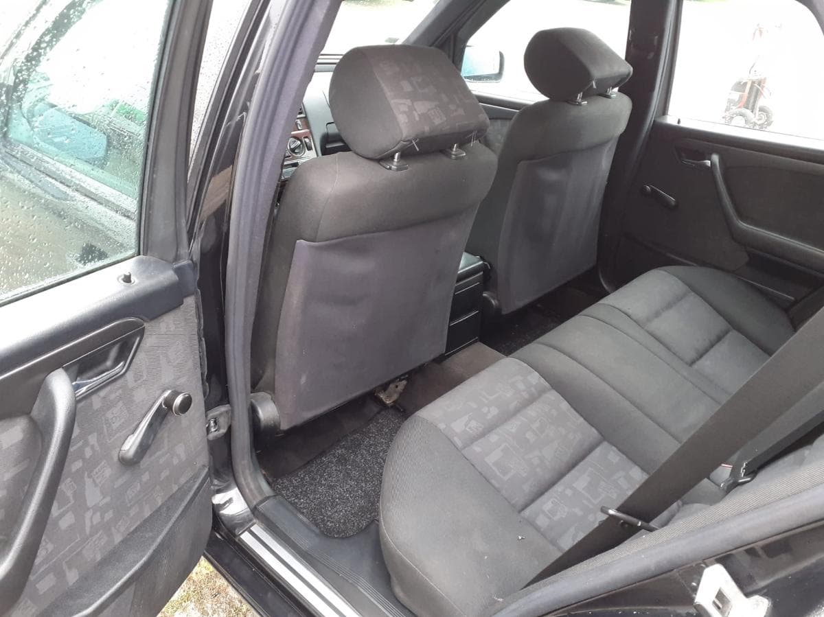 Mercedes-Benz C 220 — imagen 17
