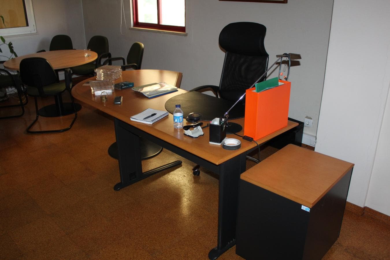 Equipamento de Escritório + Equipamento de Refeitório + Cacifos — imagem 3