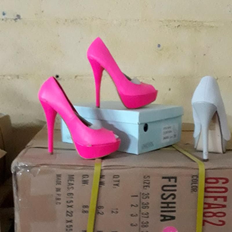 Sortido de modelos zapatos senora / nino — imagem 2