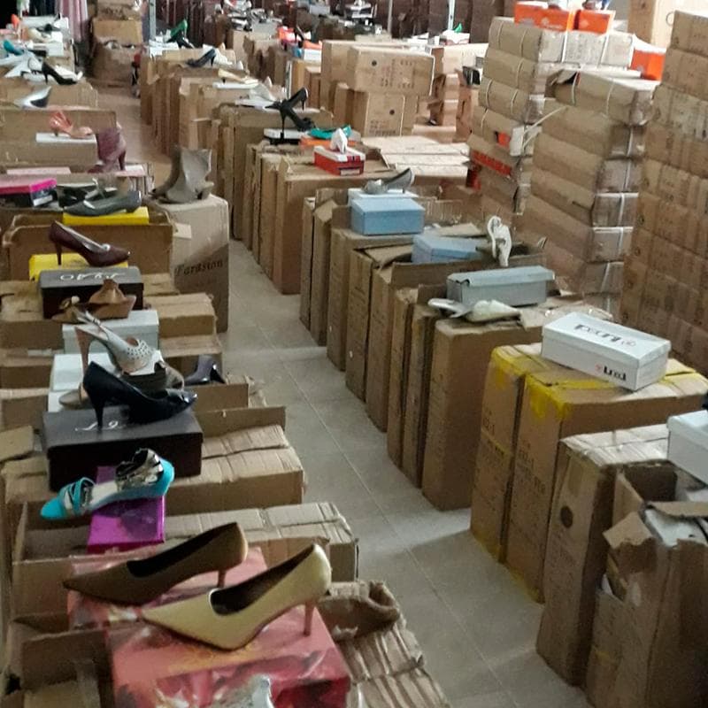 Sortido de modelos zapatos senora / nino — imagem 17