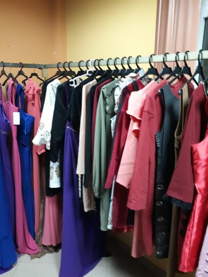 Ropa femenina — imagen 6