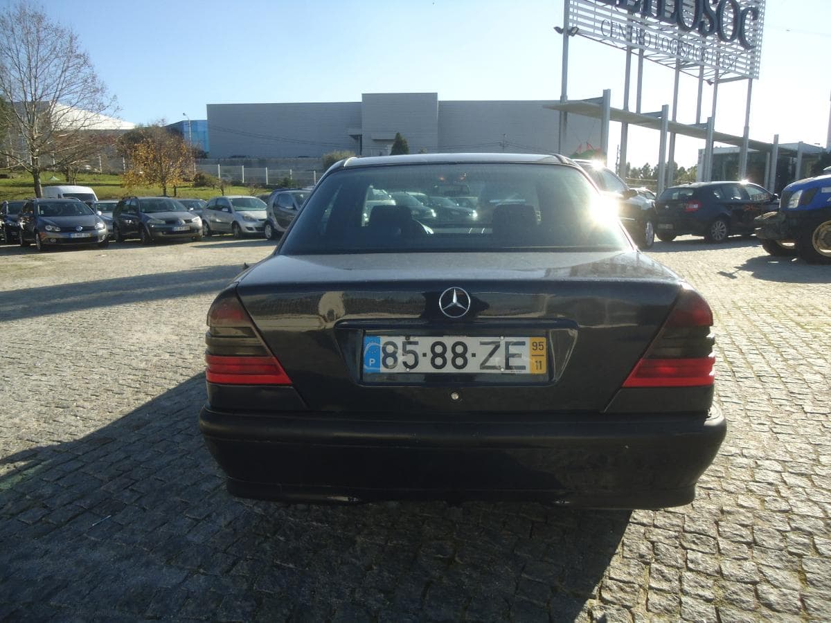 Mercedes-Benz C250 Turbo Diesel — imagen 5