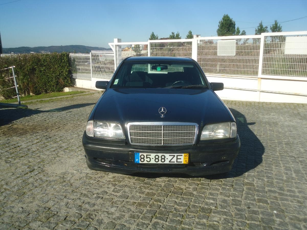 Mercedes-Benz C250 Turbo Diesel — imagen 2