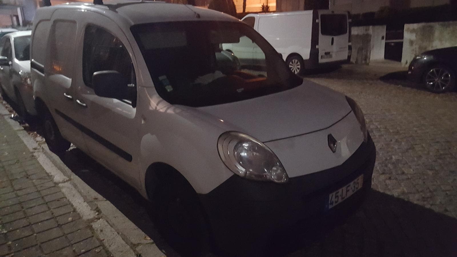 RENAULT KANGOO