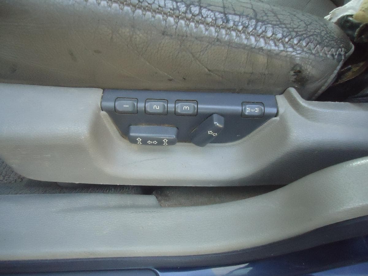 Volvo XC 70 · Ano 2003 — image 8