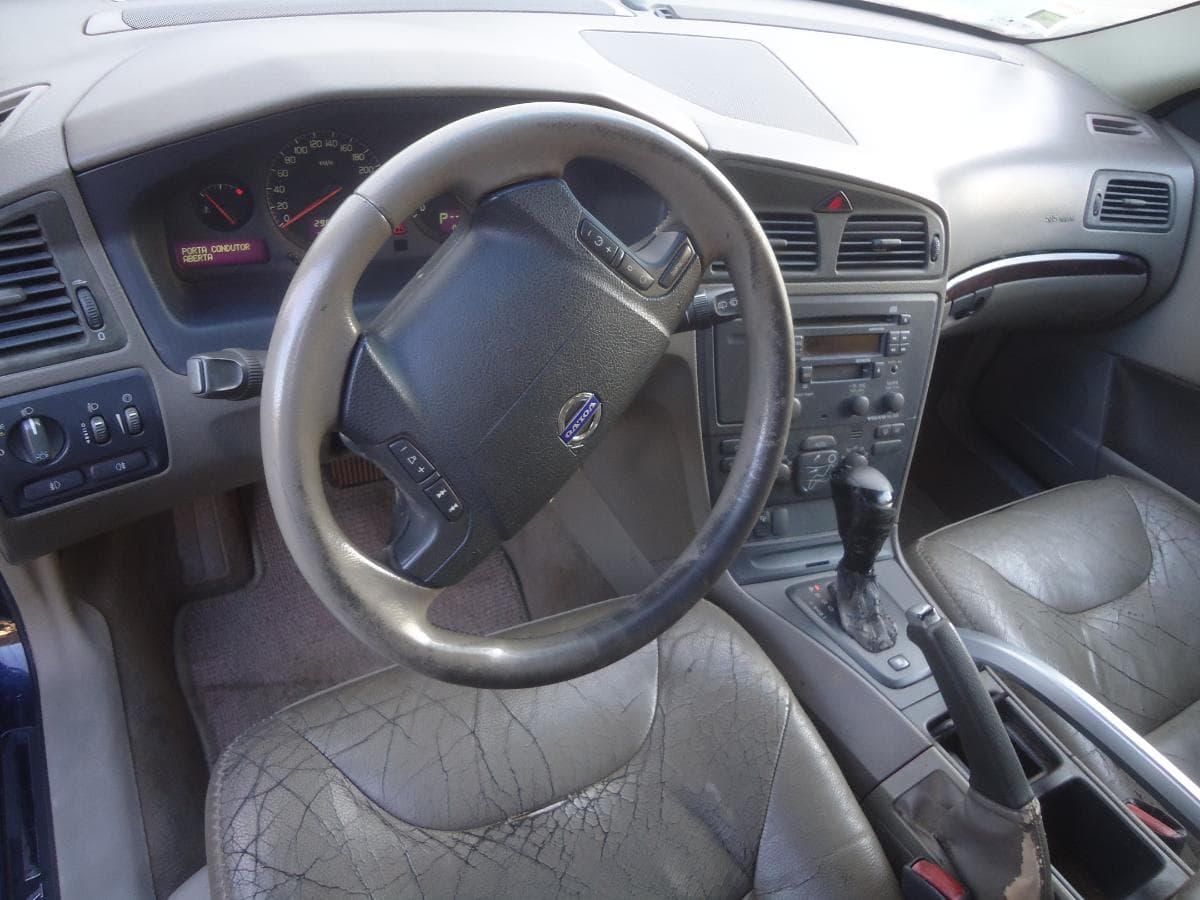Volvo XC 70 · Ano 2003 — image 10