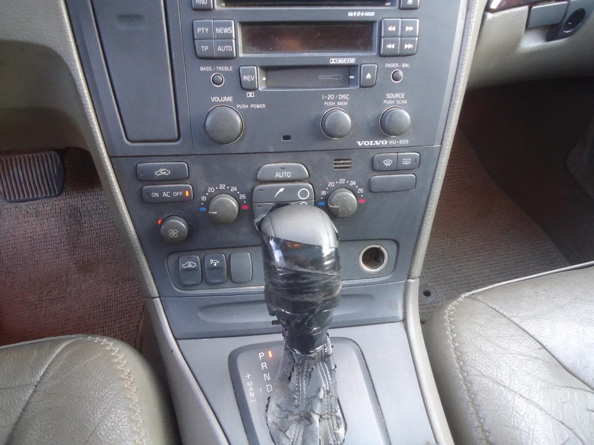 Volvo XC 70 · Ano 2003 — image 14