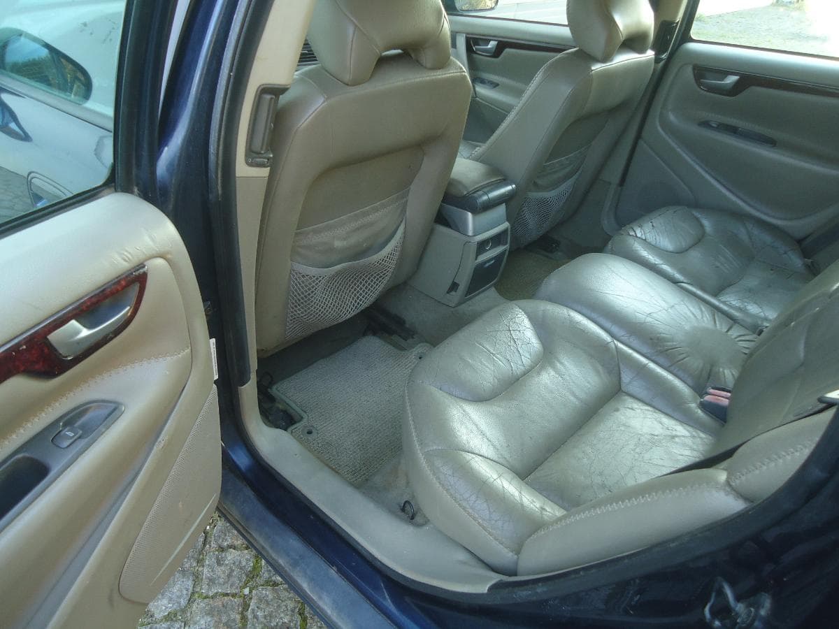 Volvo XC 70 · Ano 2003 — image 15
