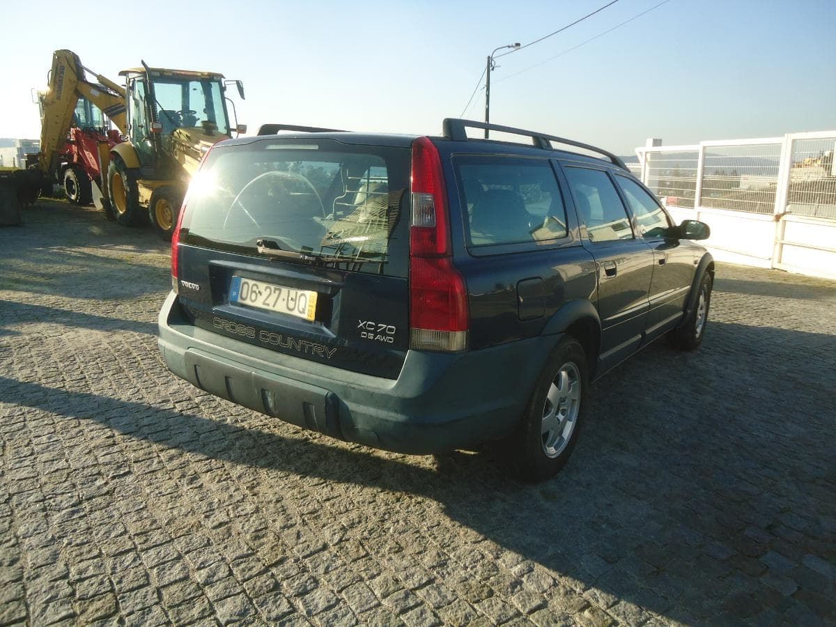 Volvo XC 70 · Ano 2003 — image 4