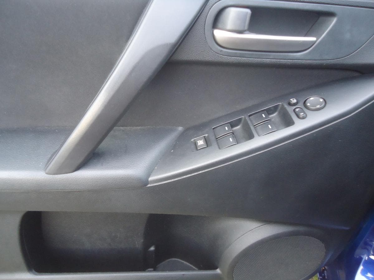 Mazda 3 1.6 · Diesel — imagem 9