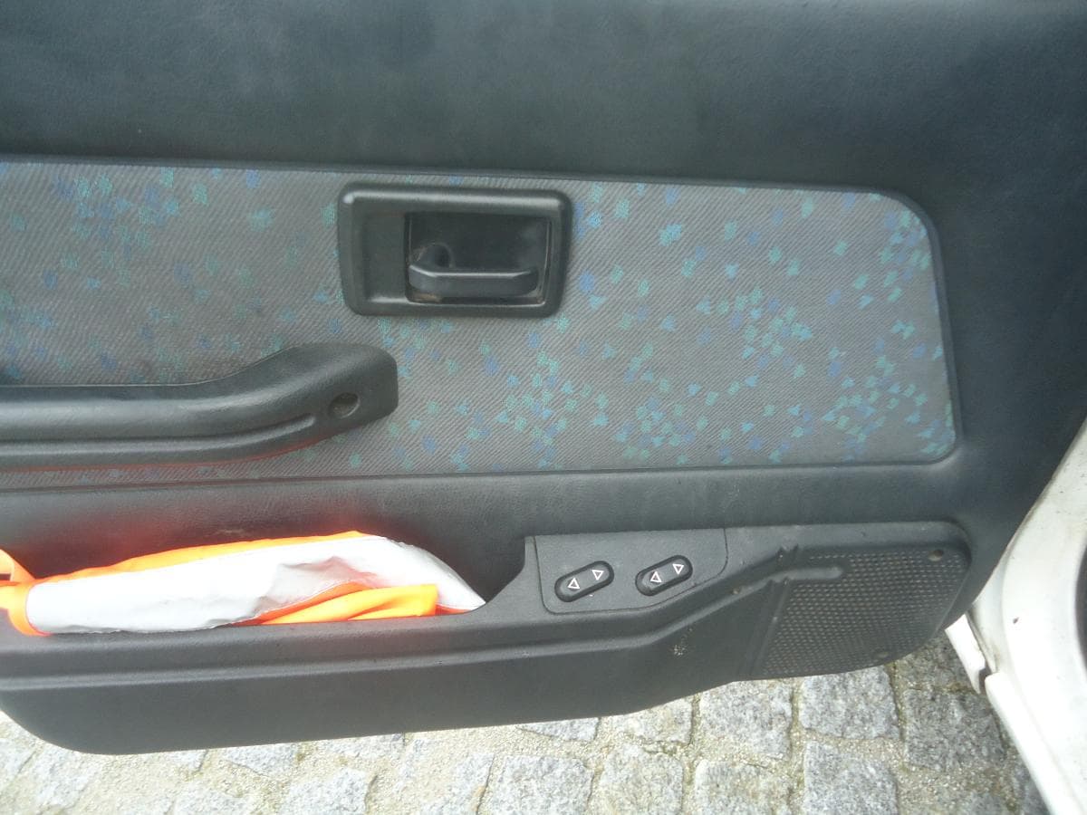 Peugeot 106 1.1 — imagem 9