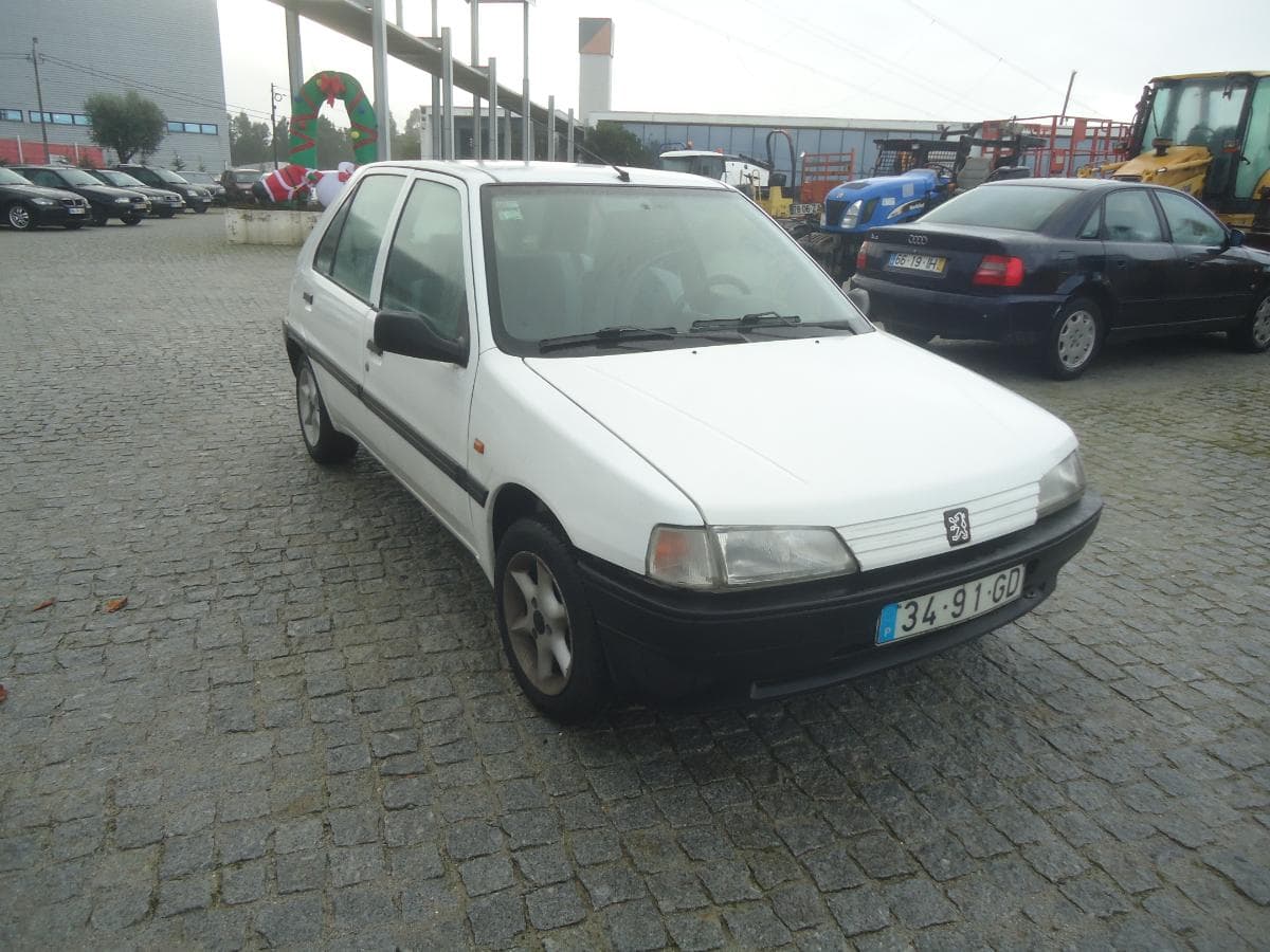 Peugeot 106 1.1 — imagem 1