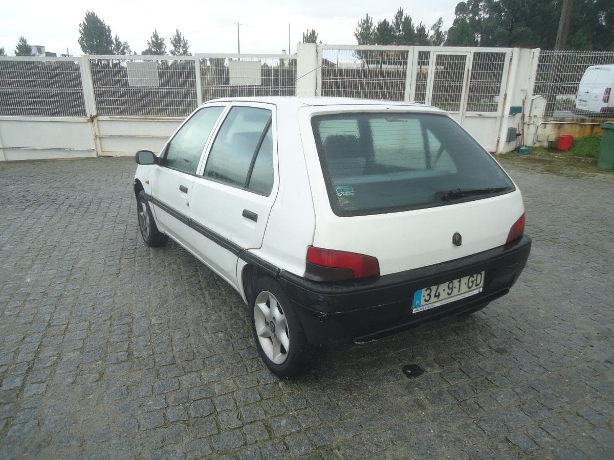 Peugeot 106 1.1 — imagem 6