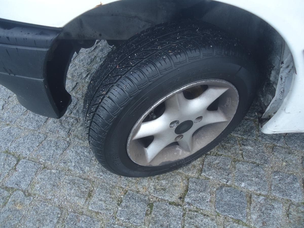 Peugeot 106 1.1 — imagem 15