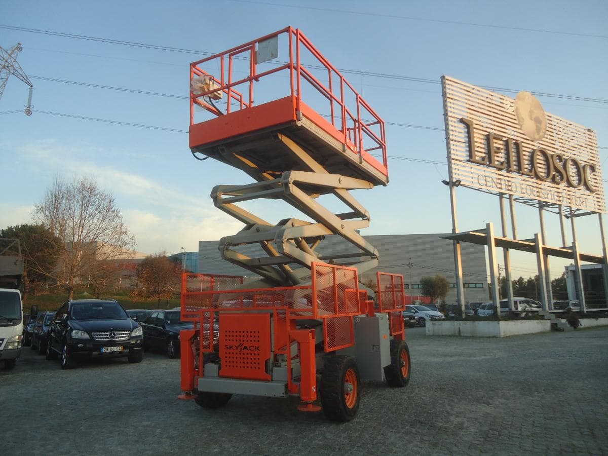 Plataforma Skyjack SJ8841 — imagem 6