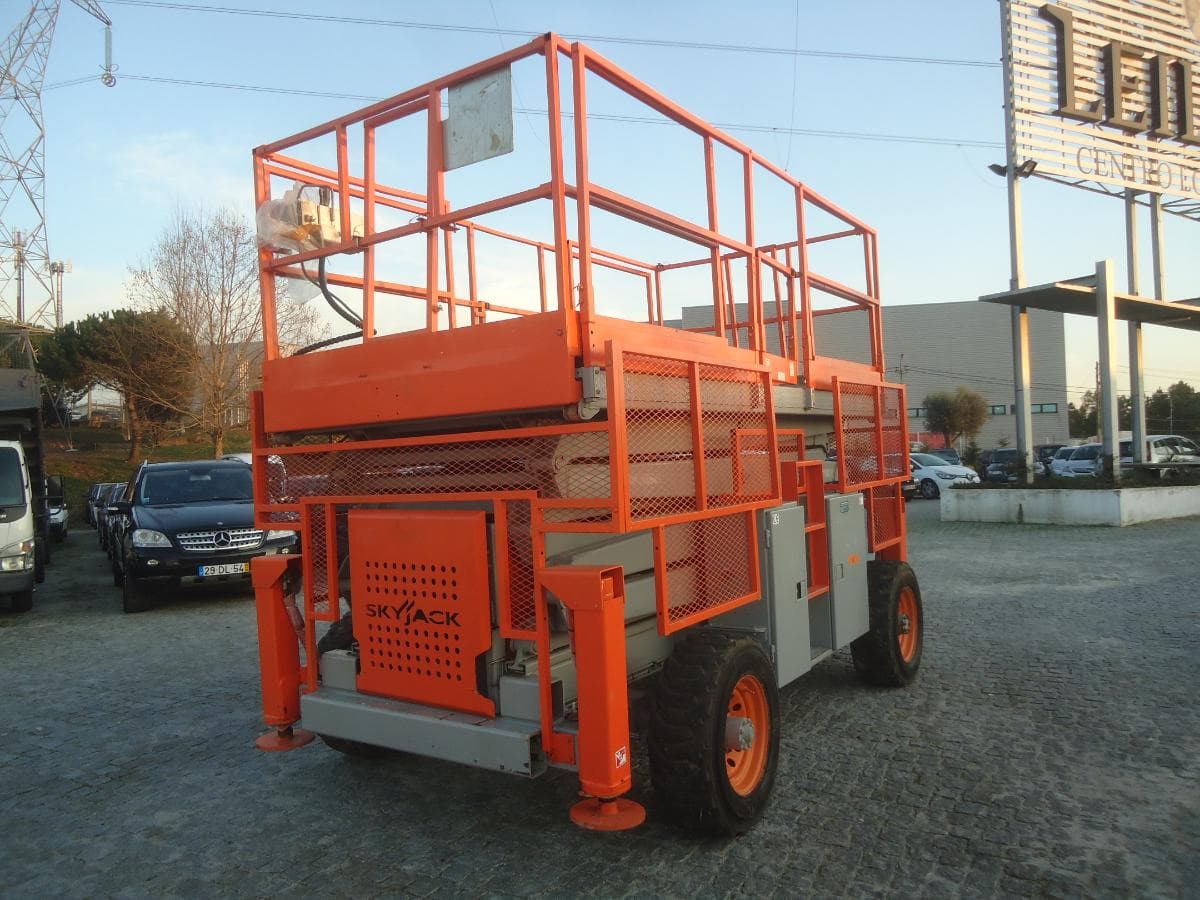Plataforma Skyjack SJ8841 — imagem 4