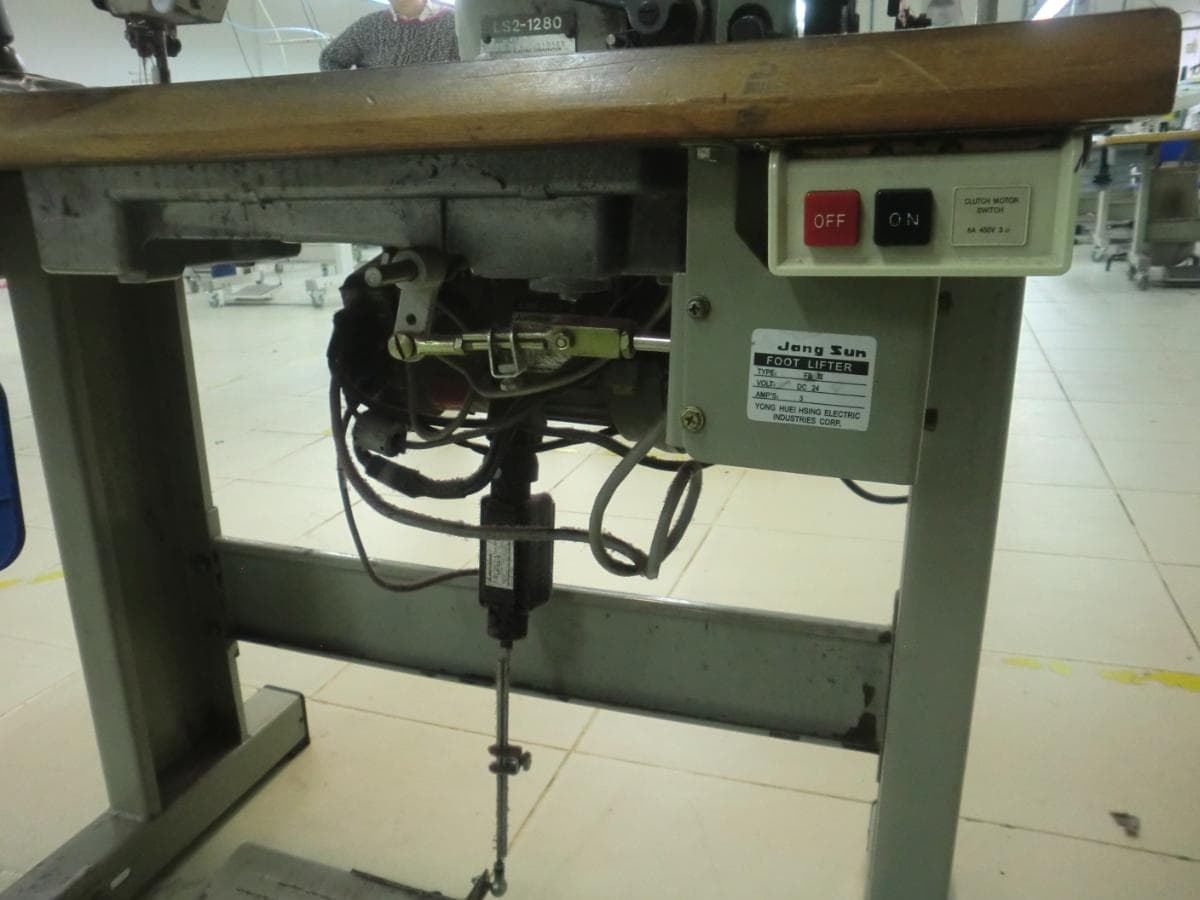 4 Máquina de Costura — imagem 7