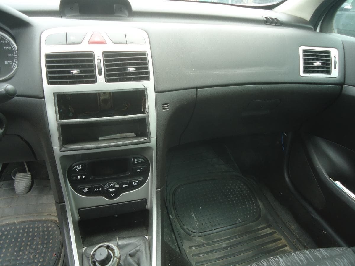 Peugeot 307 1.4 HDI — imagem 12