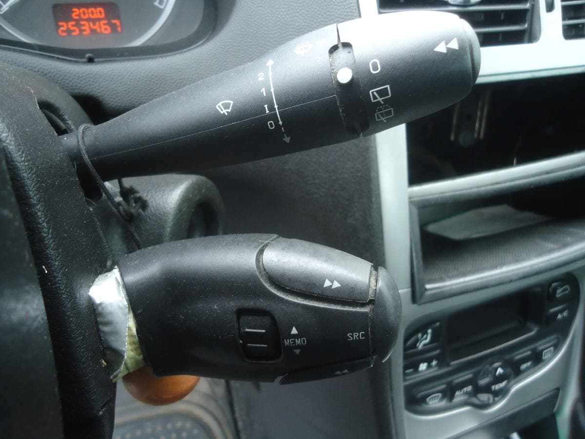 Peugeot 307 1.4 HDI — imagem 13