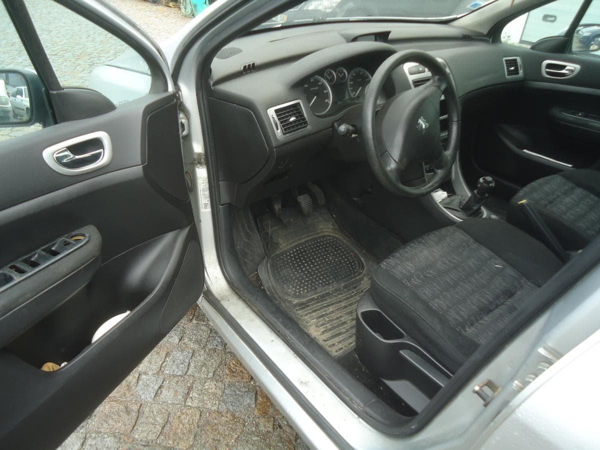 Peugeot 307 1.4 HDI — imagem 7
