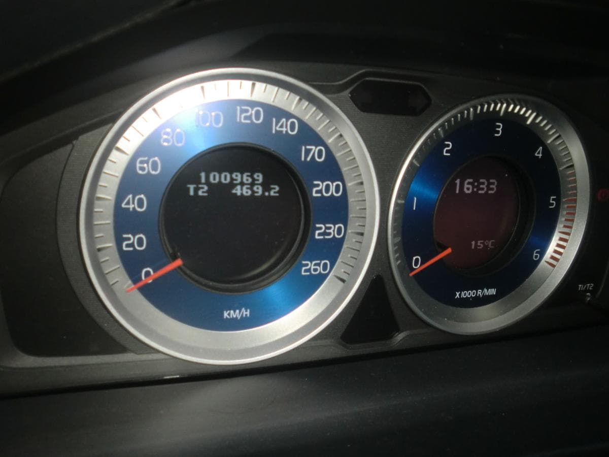 VOLVO V60 — imagen 6