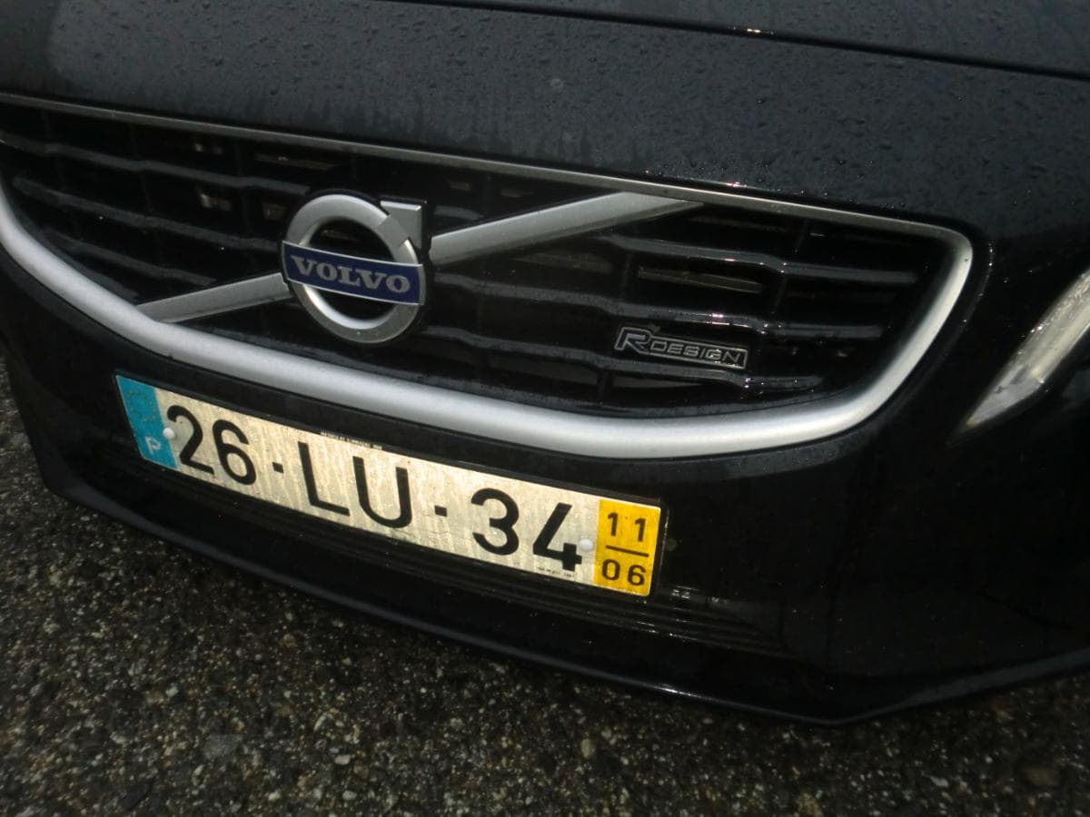 VOLVO S60 D3 — image 3
