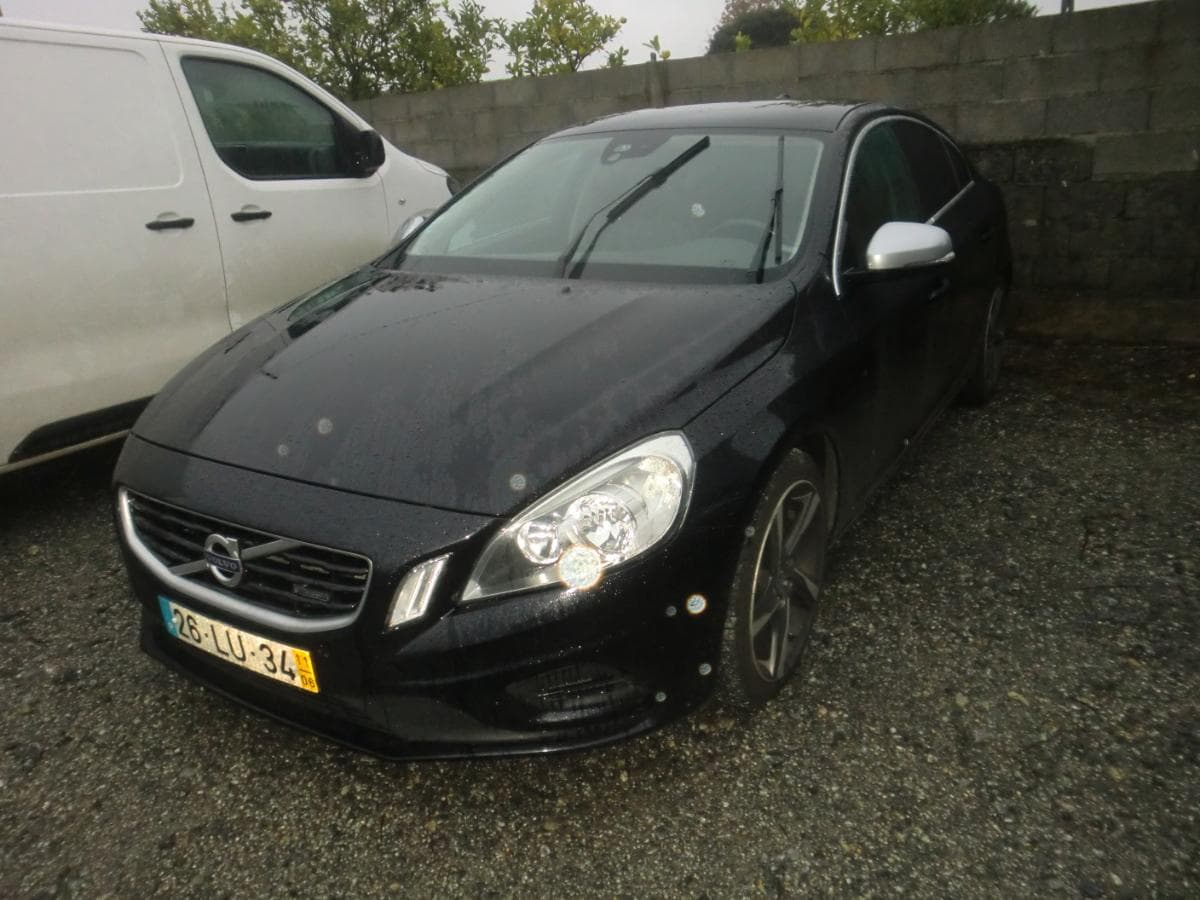 VOLVO S60 D3 — image 1