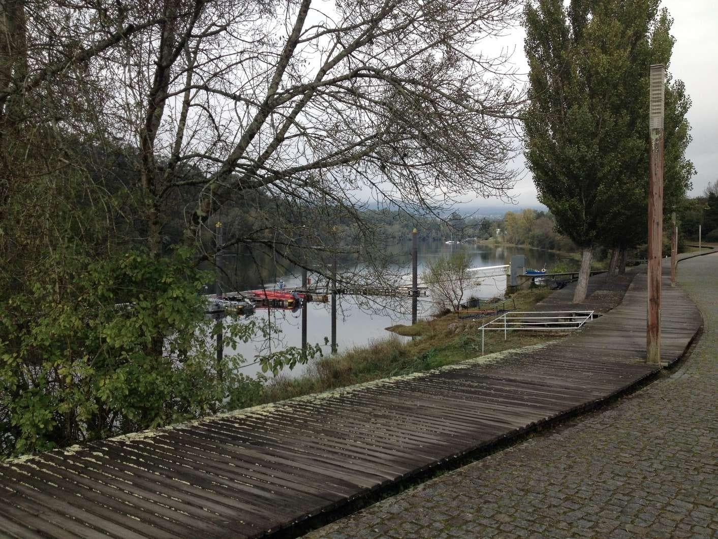 Moradia + Terreno · Valença — imagen 13