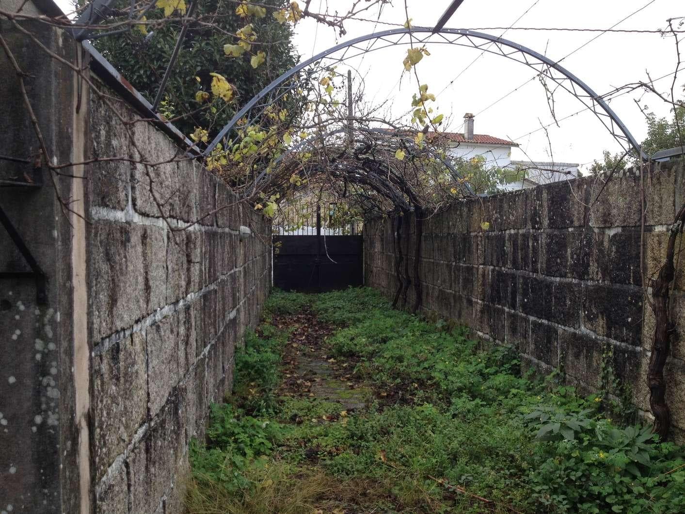 Moradia + Terreno · Valença — imagen 12