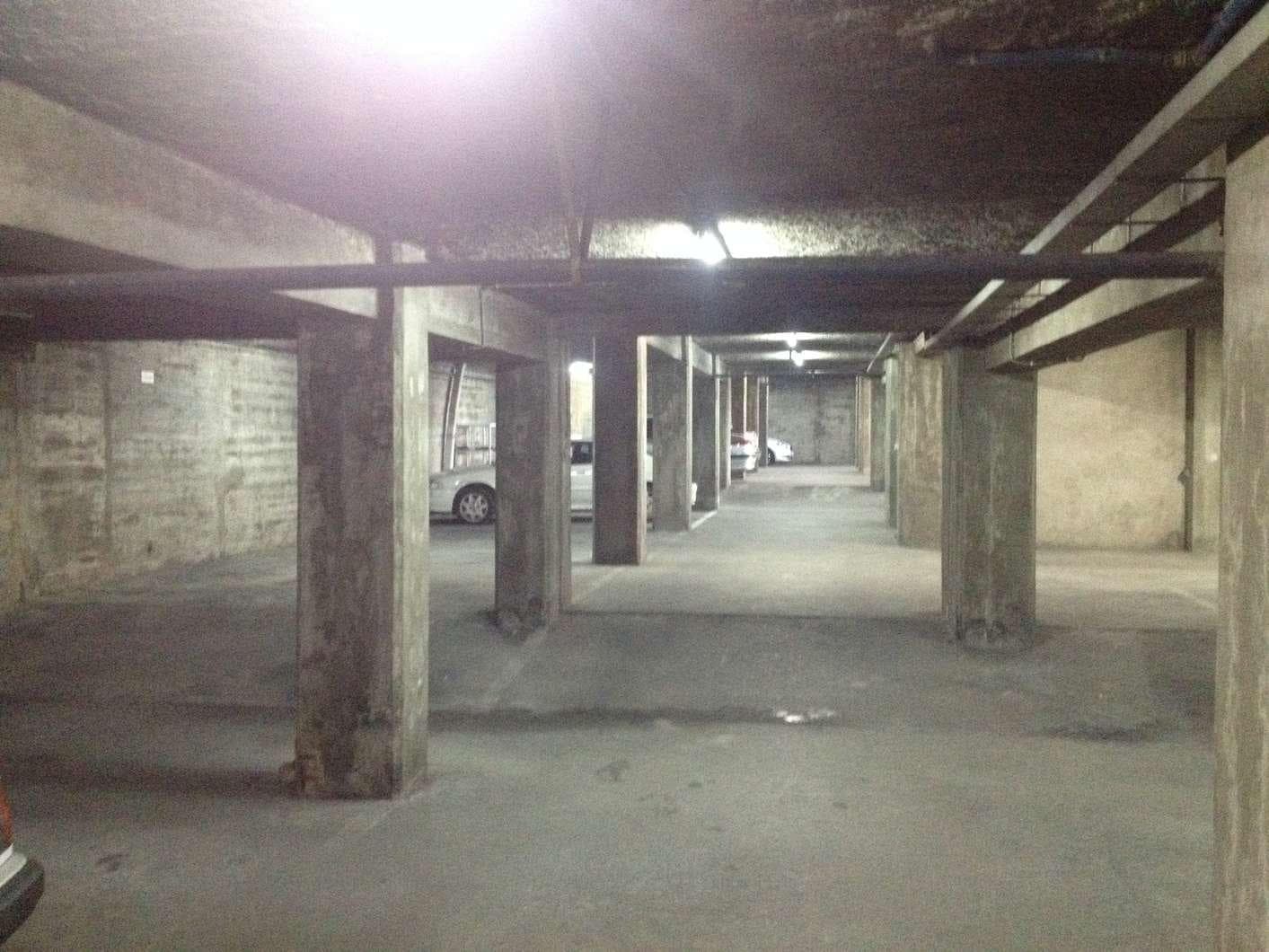IMOVEL - Prédio Urbano - Fração Autónoma "CJ" - Garagem na cave com 17,5m2, localizada a Norte da Fração "CI" ... — imagen 2