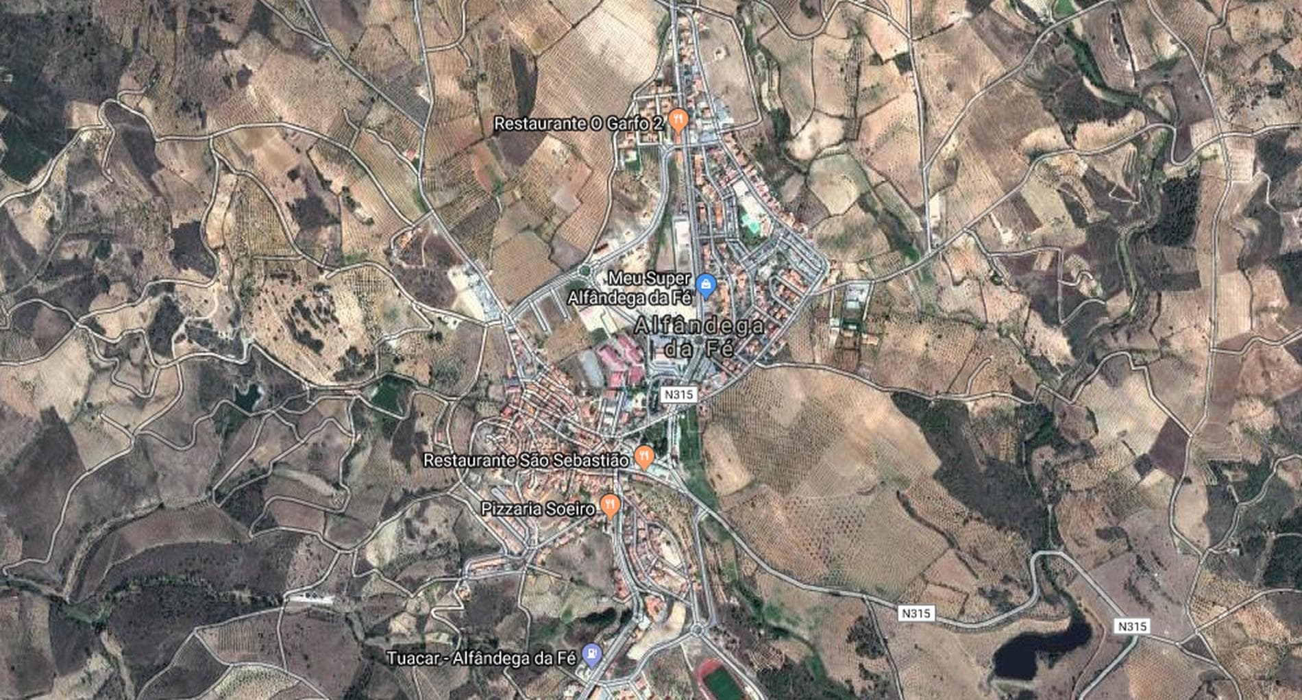 1/2 de Terreno · Alfândega da Fé