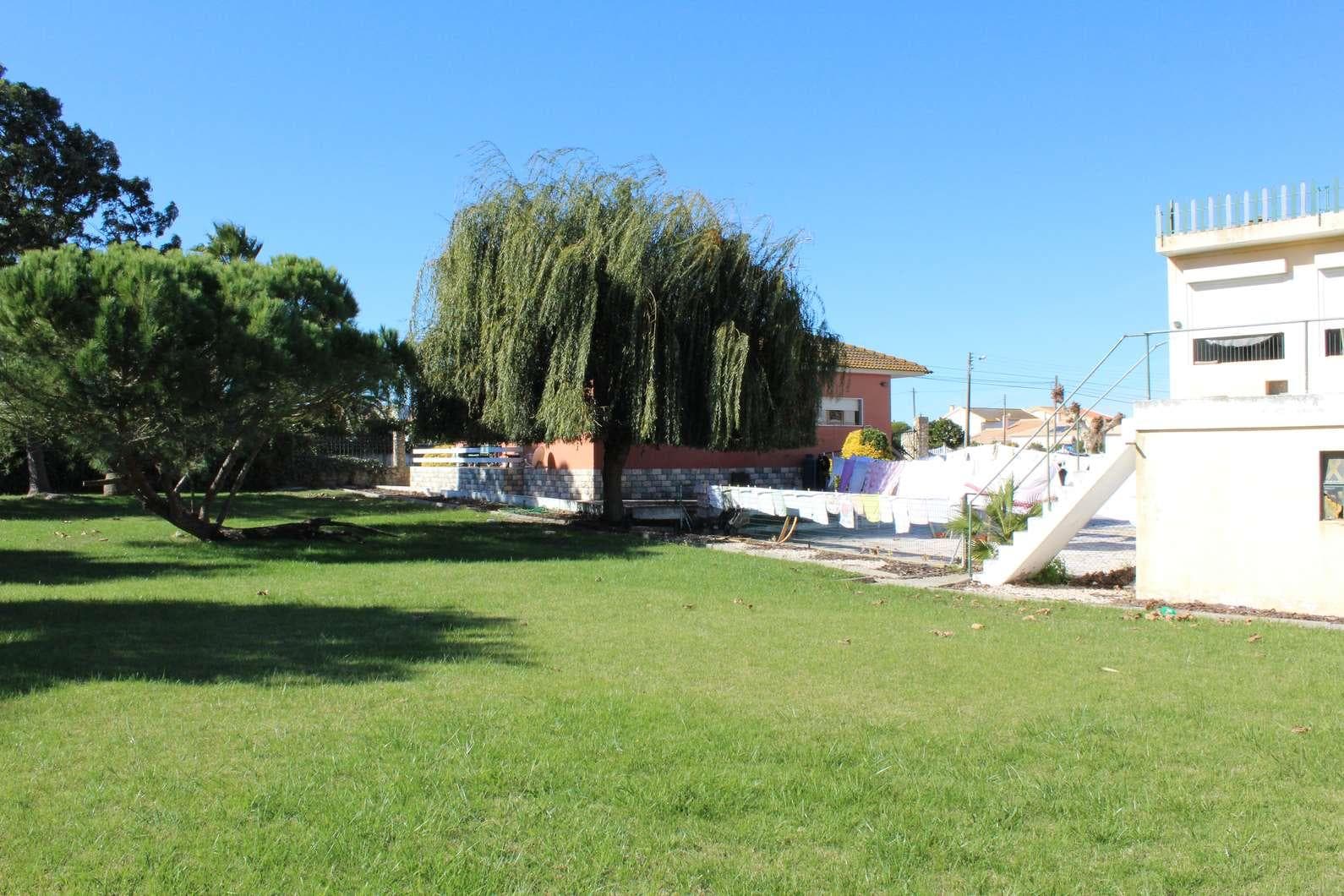 IMOVEL - Prédio Misto - Composto por parte urbana - Casa de r/c com 158m2 e por parte rústica - Terreno de re ... — imagen 6