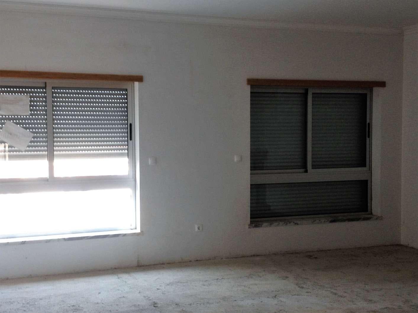 IMOVEL - Prédio Urbano - Fração Autónoma "G" - Habitação com 145,50m2, tipologia T3, no segundo andar direito ... · Portalegre — imagen 2