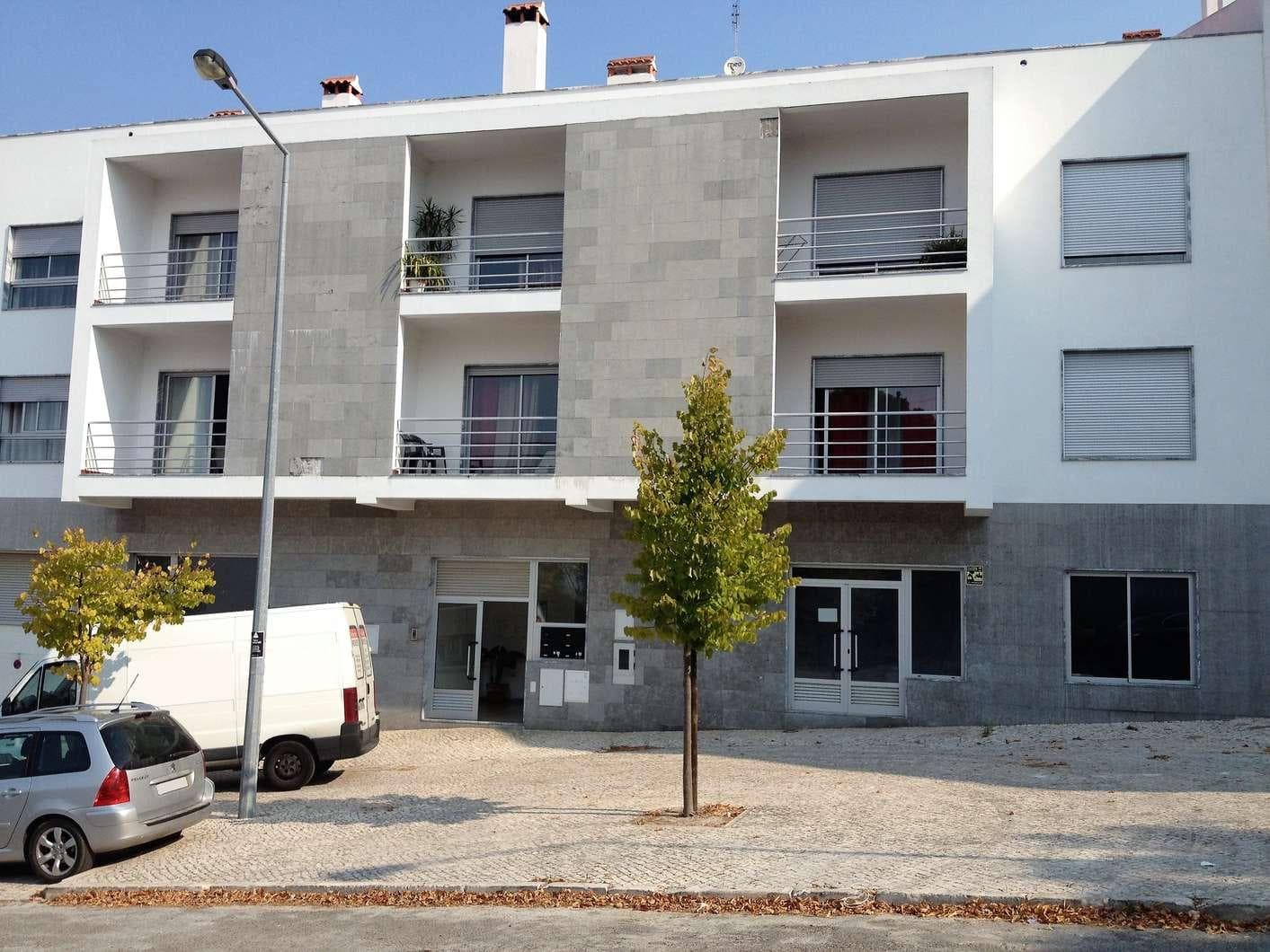 IMOVEL - Prédio Urbano - Fração Autónoma "A" - Habitação com 141m2, tipologia T2+1, no rés-do-chão direito. S ... · Portalegre — imagen 6