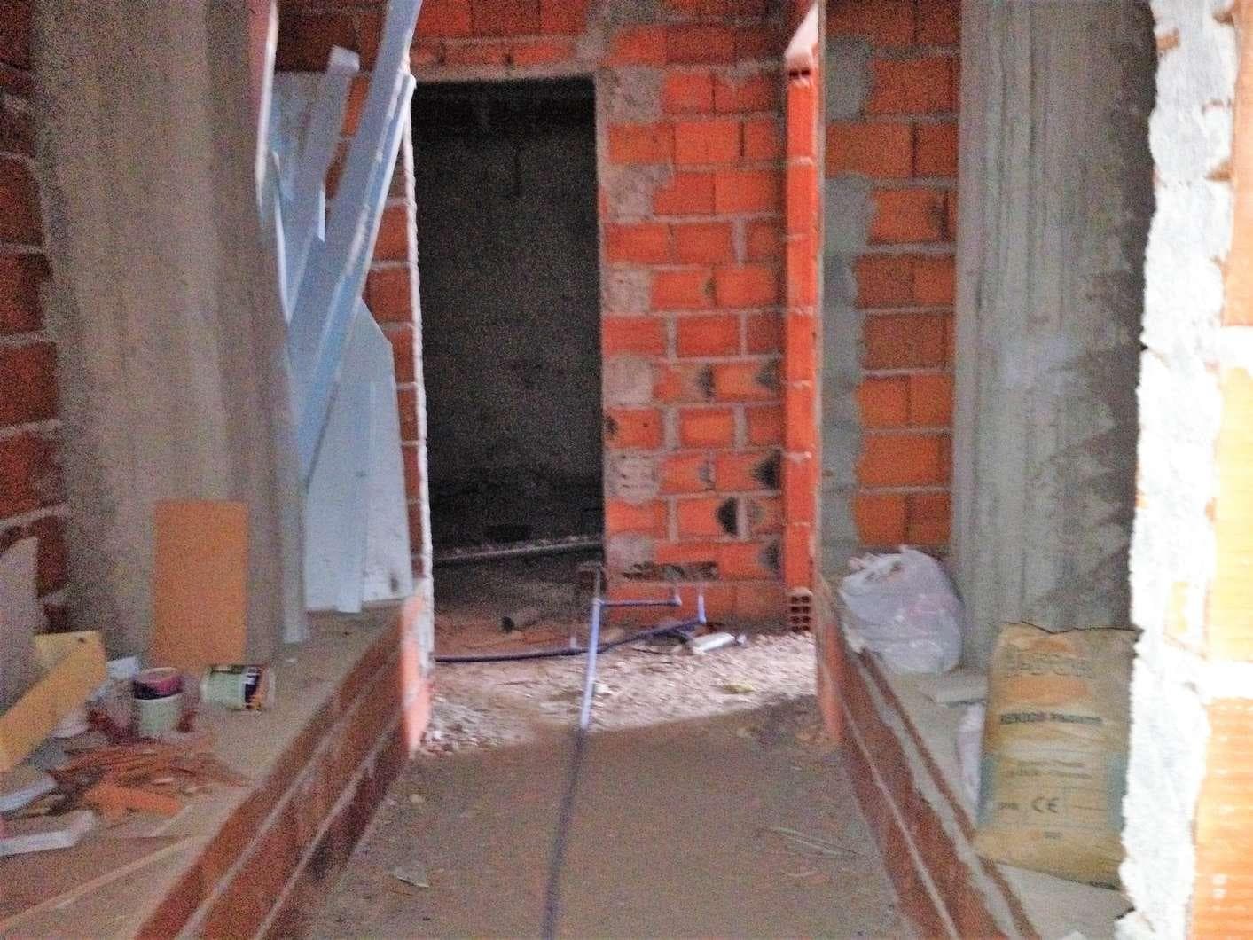 IMOVEL - Prédio Urbano - Fração Autónoma "B" - Habitação com 158,54m2, tipologia T3, no rés-do-chão esquerdo. ... · Portalegre — imagen 7