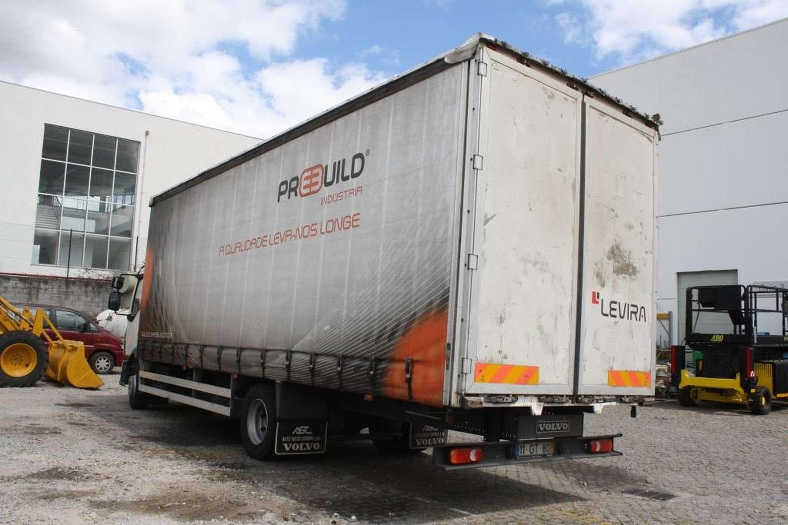 VOLVO FLL12 Matrícula 11-GT-80 — imagen 4