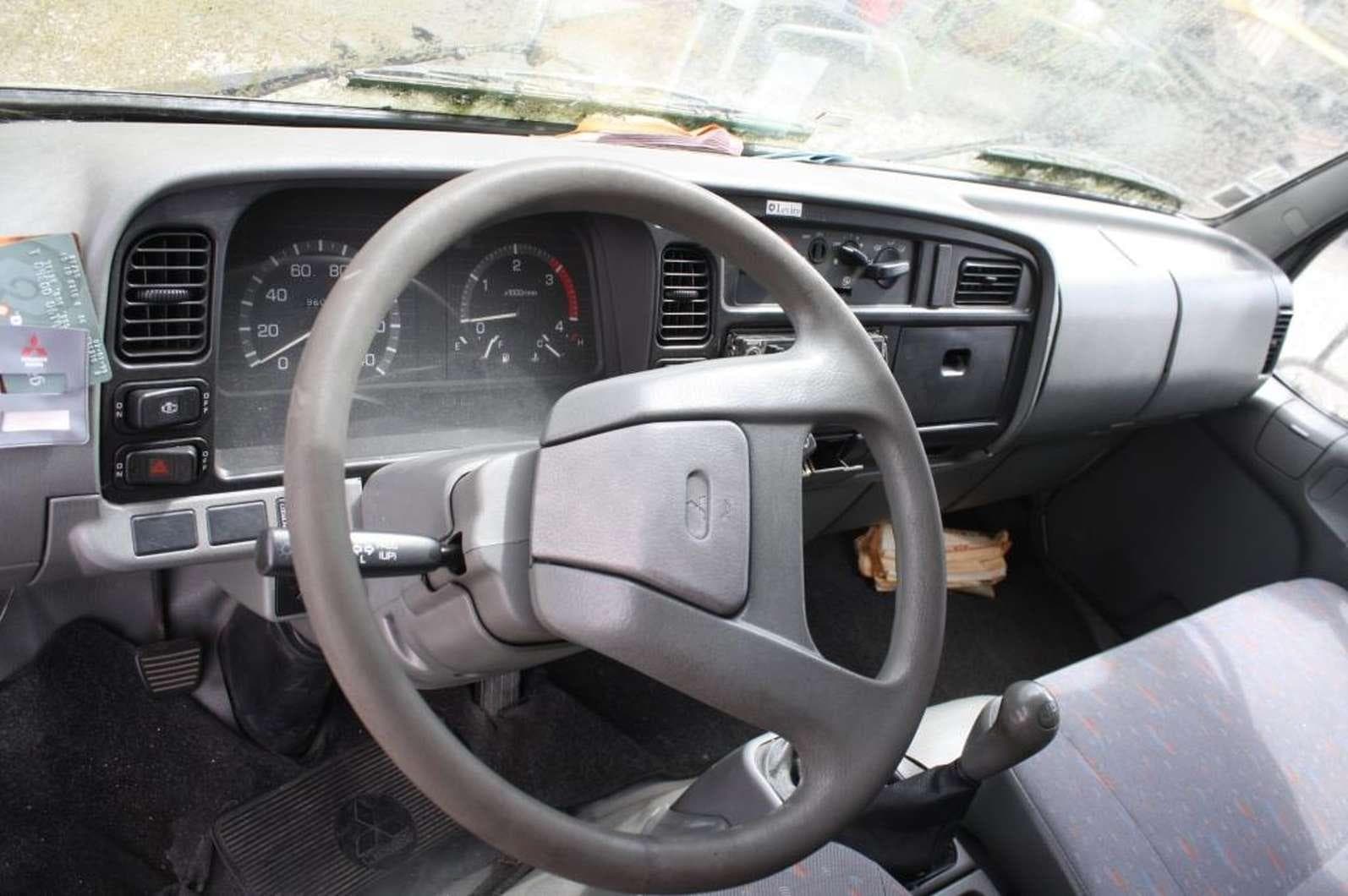 MITSUBISHI CANTER — imagen 8