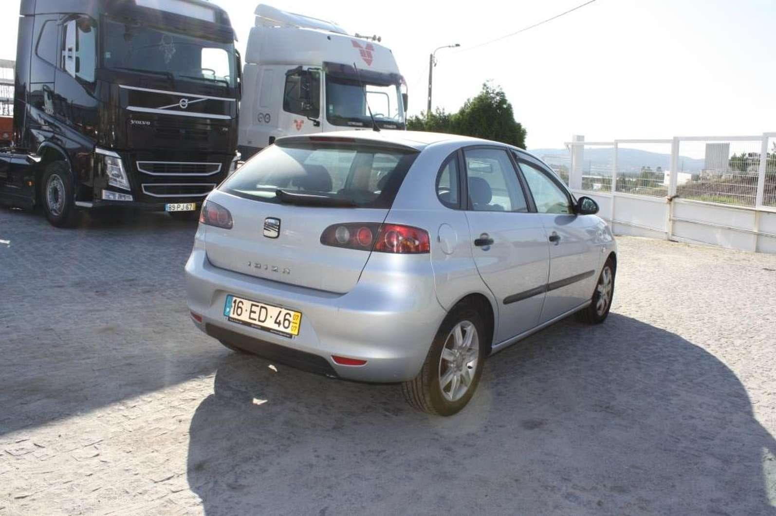 SEAT IBIZA — imagem 3
